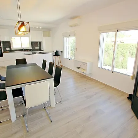 Mama - With Stunning Views & Pri. Pool In * Benissa